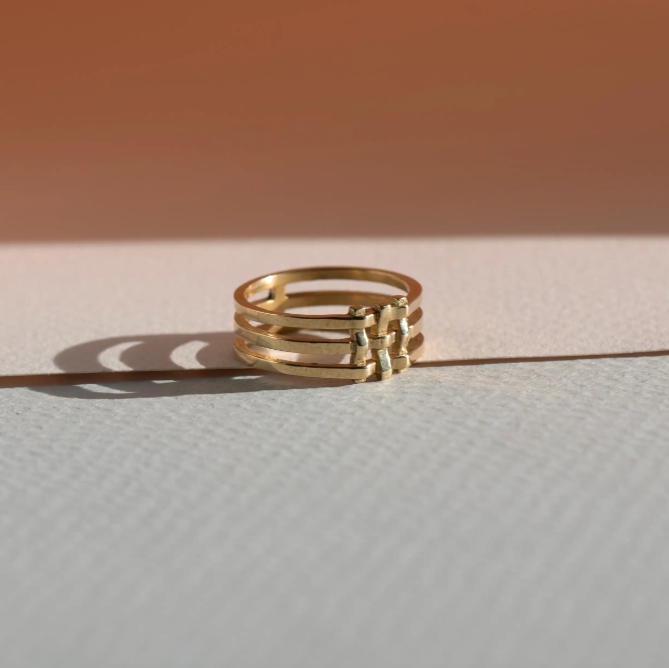 crosshatch ring