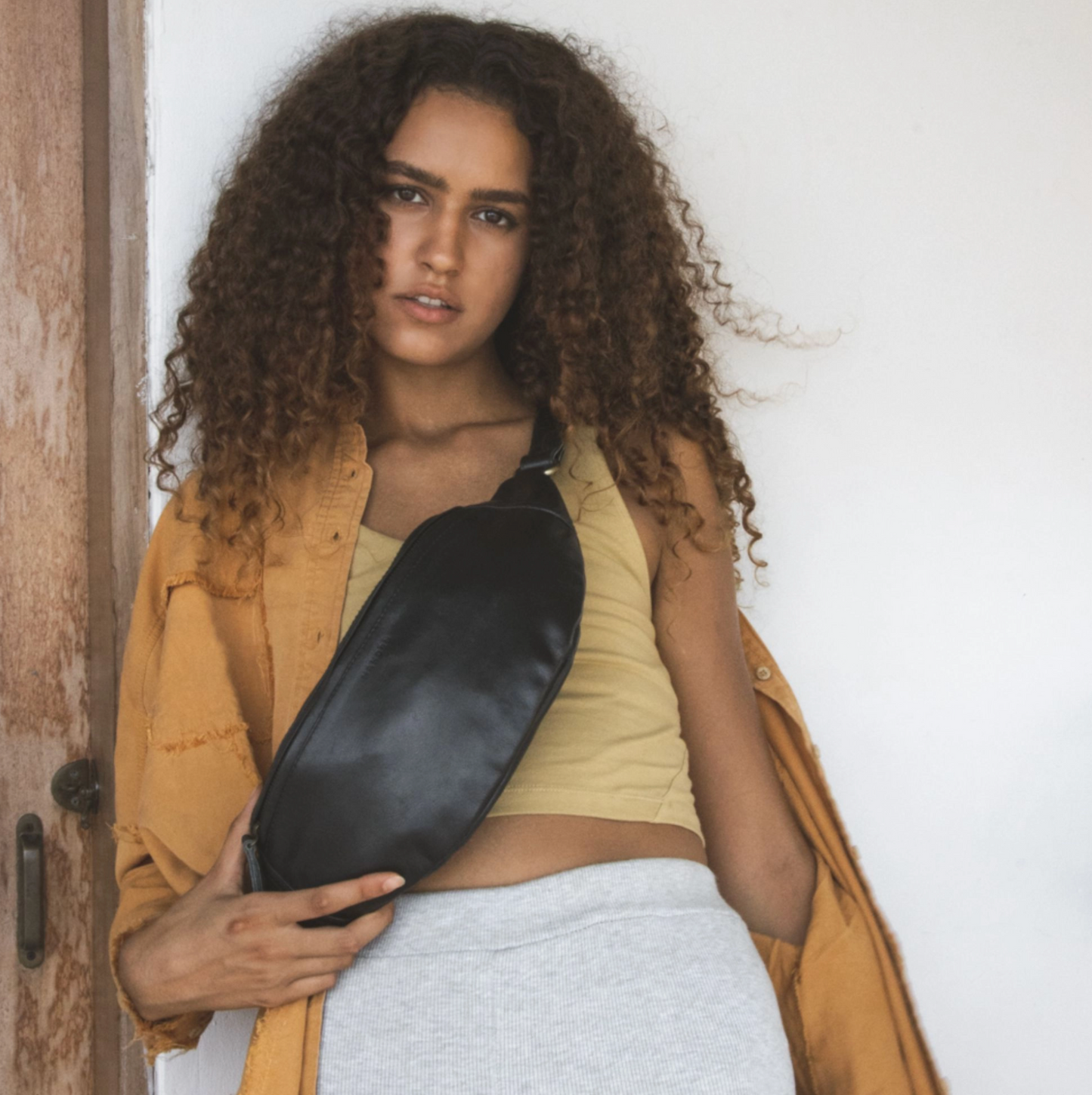 atlas fanny pack - black