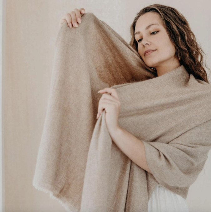 handloom cashmere scarf / beige