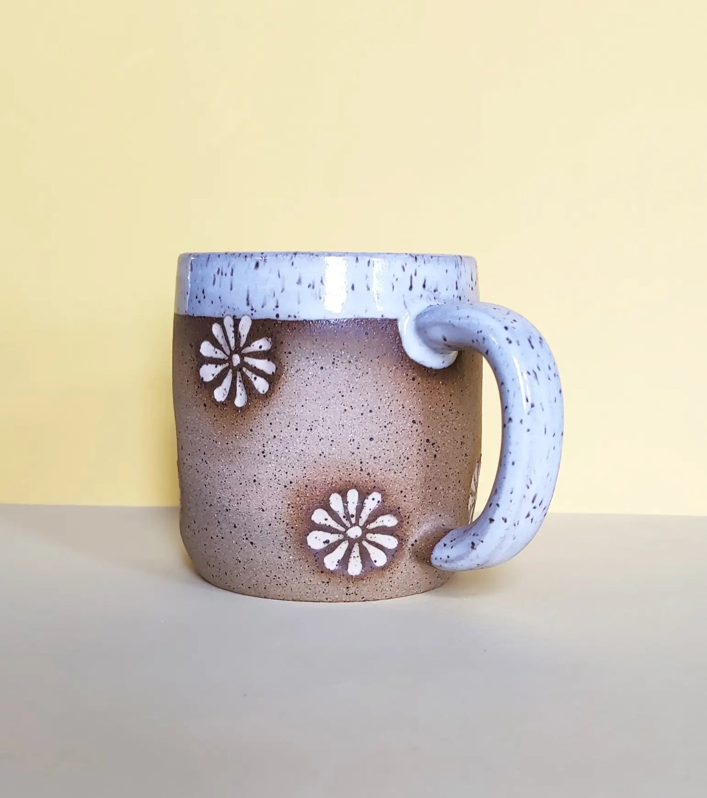osso ceramics / lazy daisy mug
