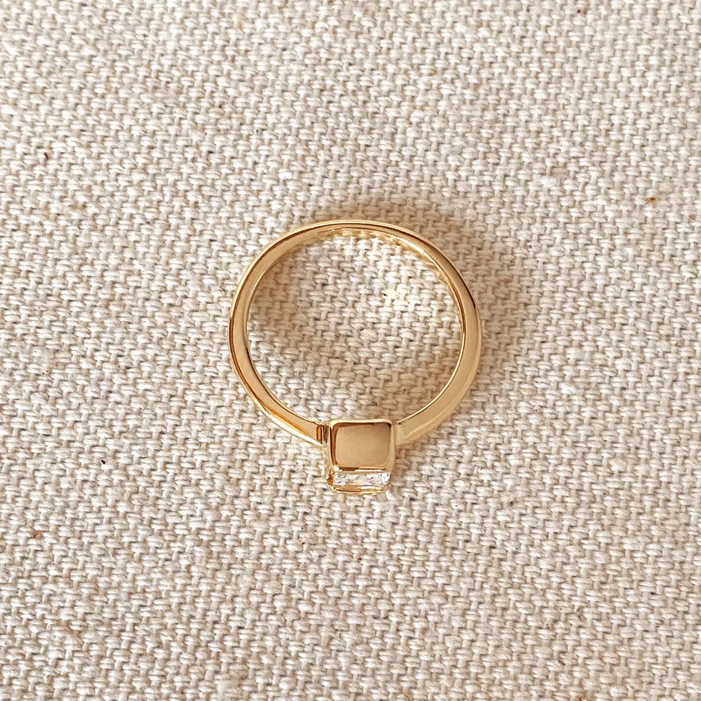 square channel-set stone ring - cz