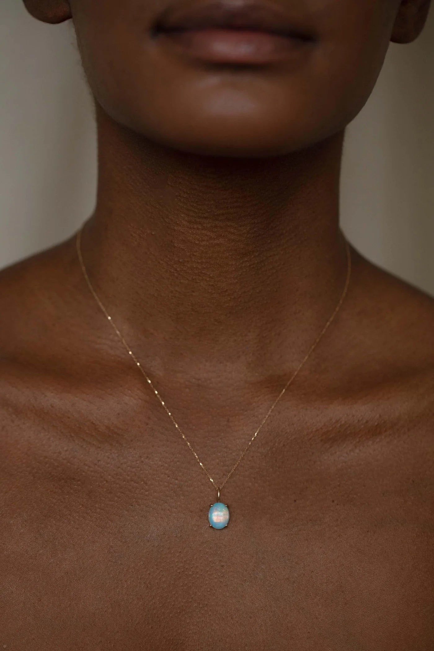 wwake / large oval solo charm necklace - opal