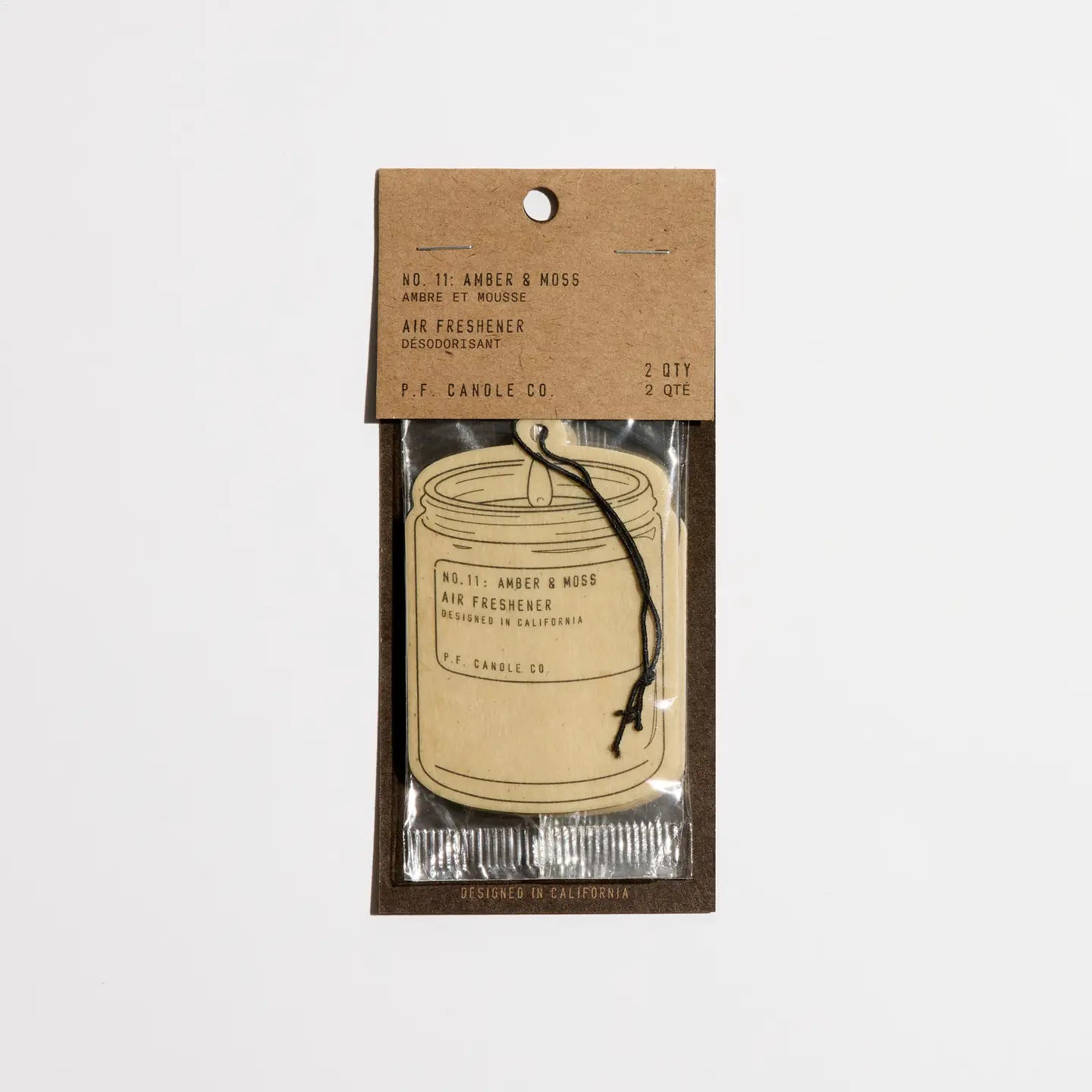 p.f. candle co. / air freshener - amber & moss