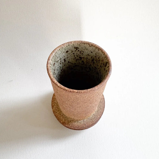 SOMBRA / sandstone vase 025