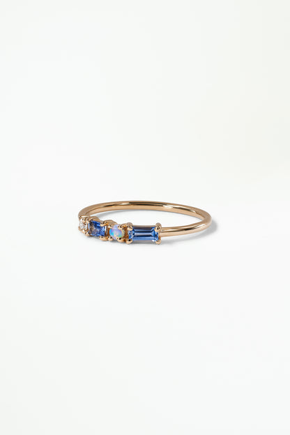wwake / pillar ring - sapphire + opal + diamond
