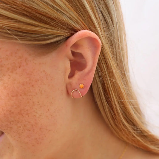 sienna spiny oyster stud earrings