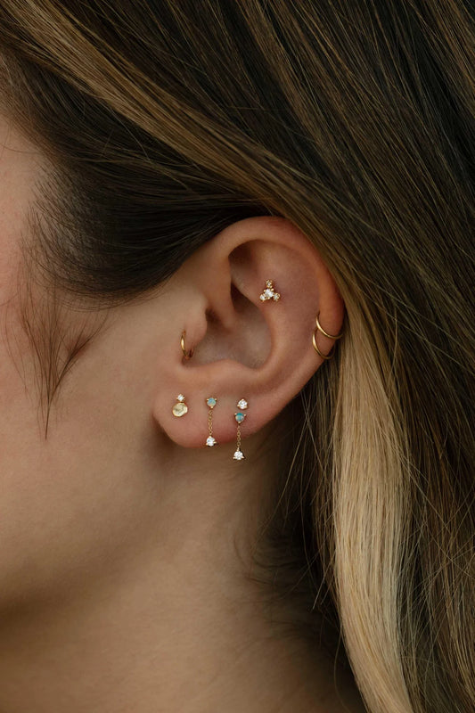 wwake / small disc flat-back earring - diamond - single