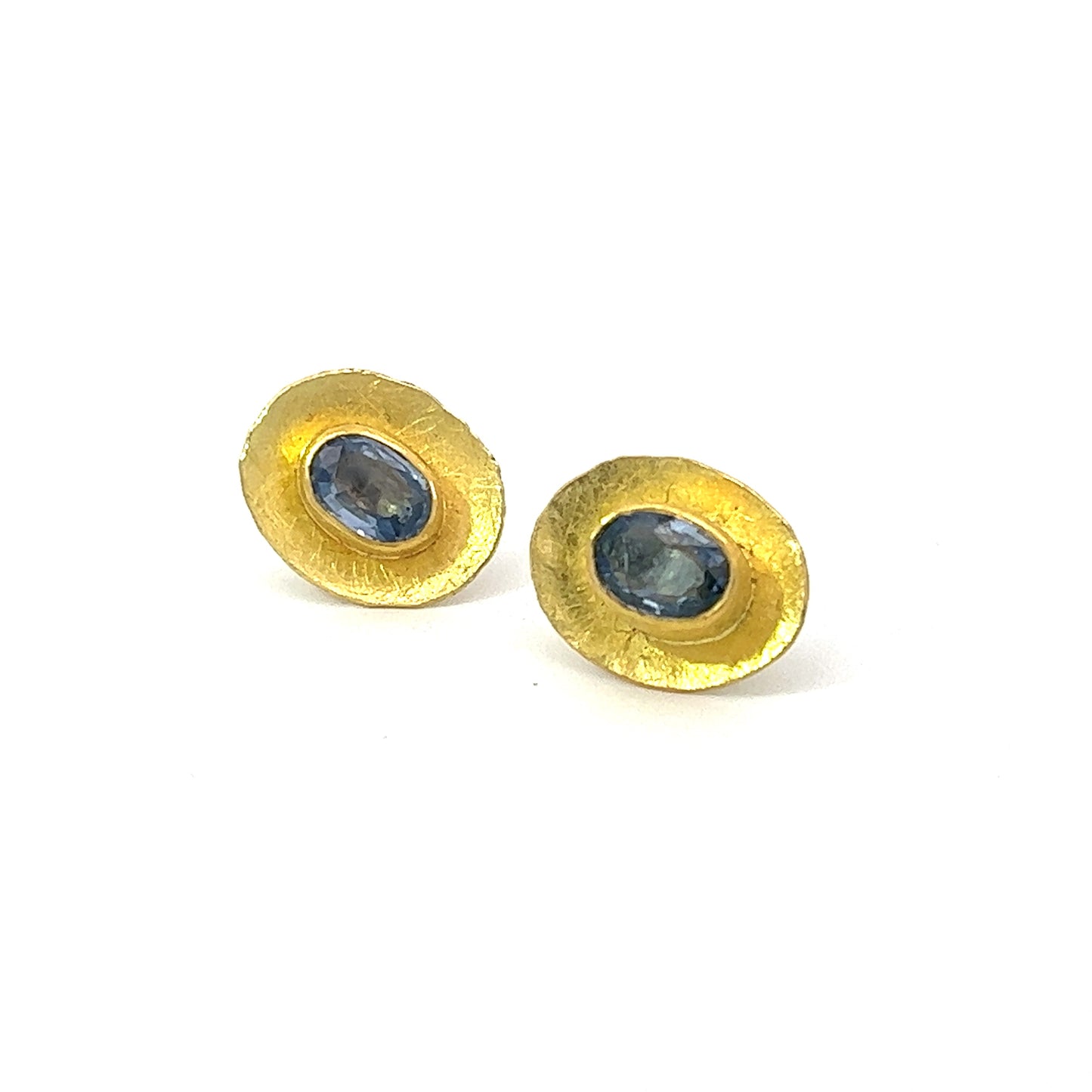 faceted sapphire oval bowl-framed stud earrings