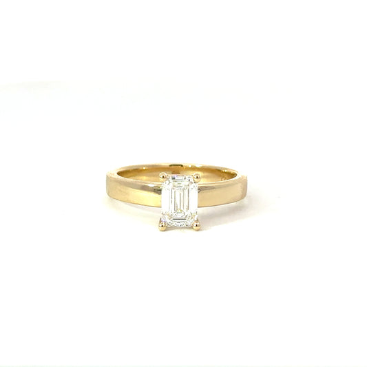 rhea ring - emerald - grown diamond