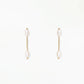 wwake / short pearl shower earring - single
