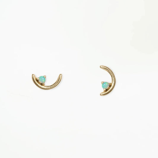 wwake / offset opal arc stud earrings