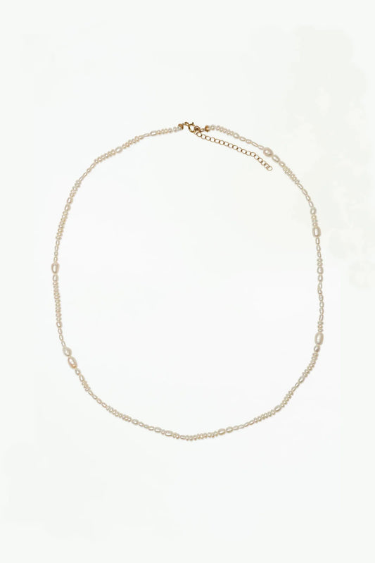 wwake / pearl collage necklace