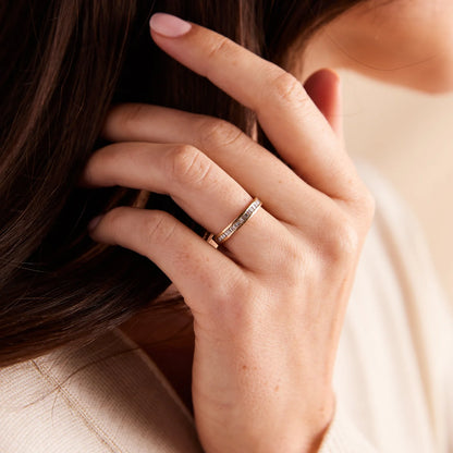 ari ring band - natural diamond