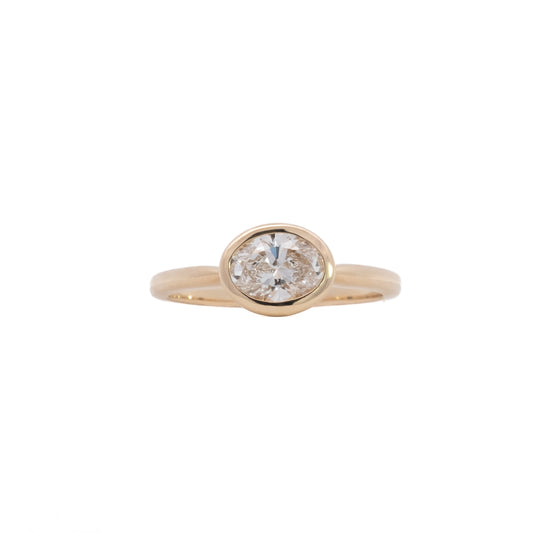 elara oval ring - grown diamond