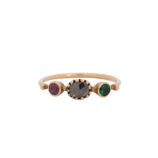 simple ring band - emerald + diamond + spinel