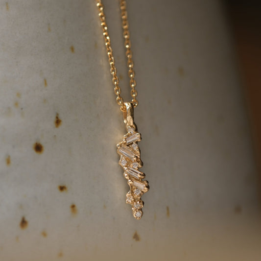 armach mixed scatter pendant necklace I - natural diamond