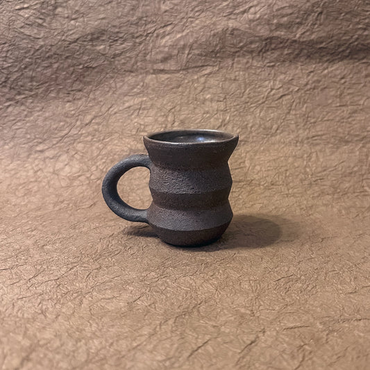 olivia snow / small cappuccino angled mug - dark brown