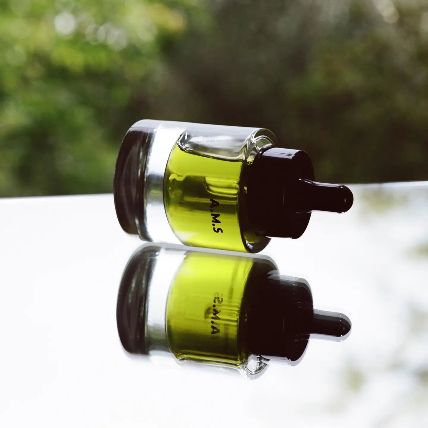 activist / a.m.s green botanical serum