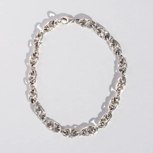 ostra link bracelet