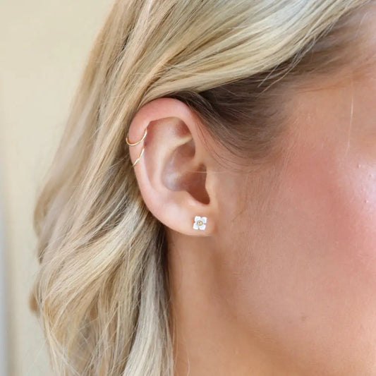 mother of pearl flower stud earrings