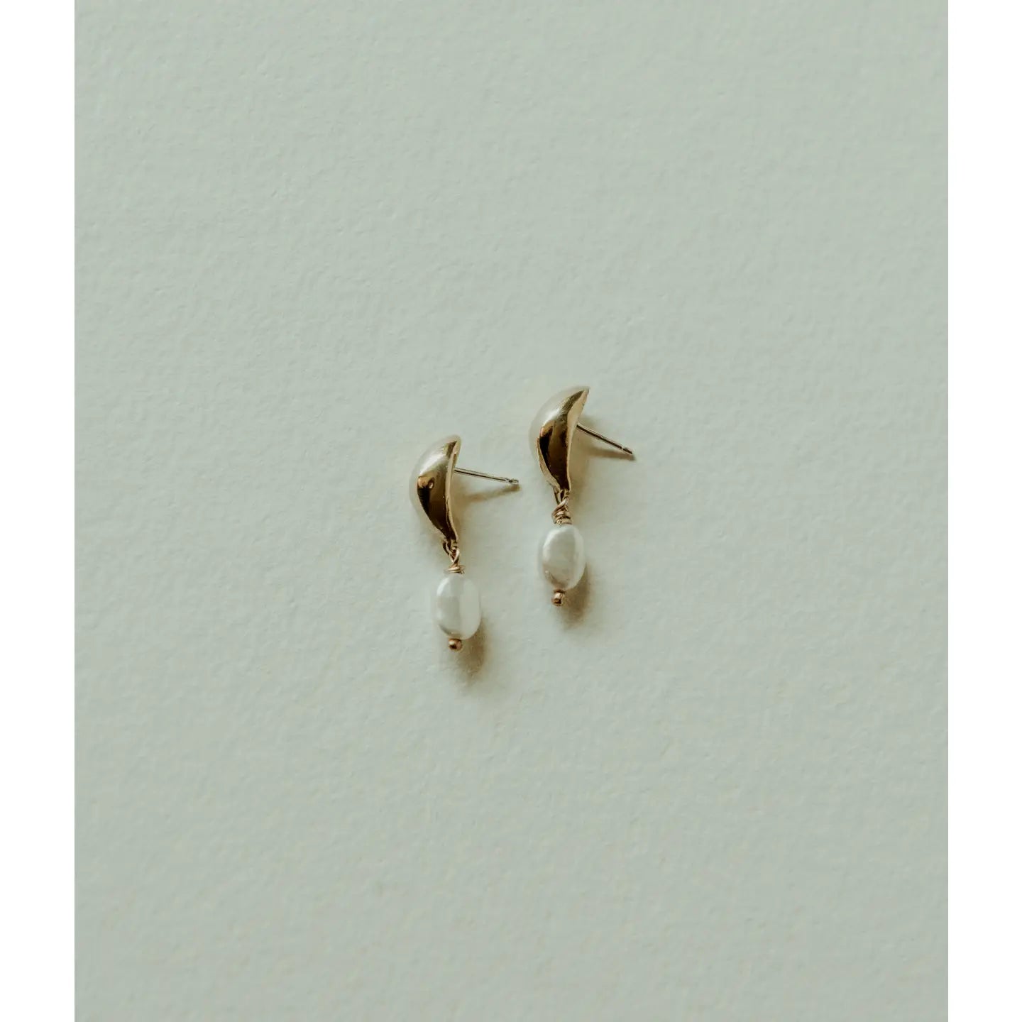 surya pearl stud earrings