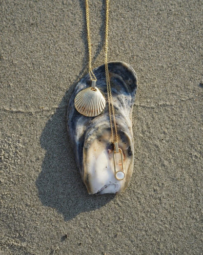 aura necklace - mother of pearl