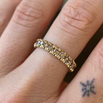 euro band ring - natural champagne diamond