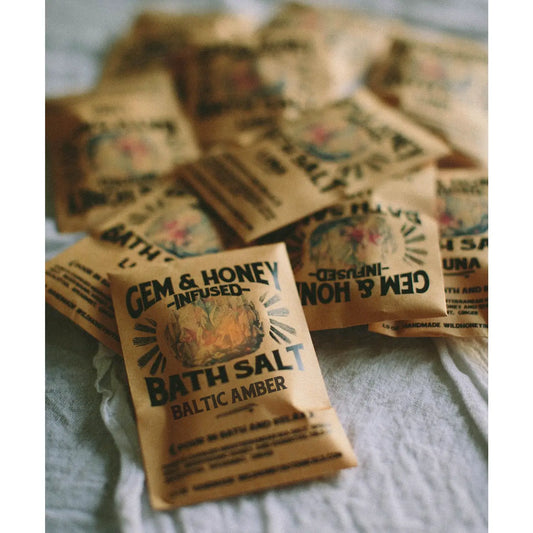 wild yonder / gem & honey bath salt soak  - baltic amber