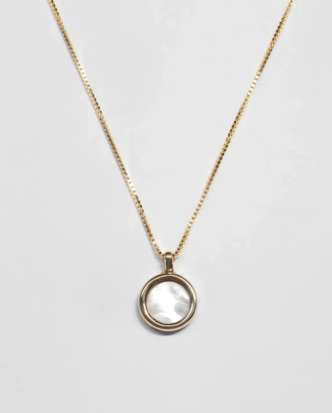 mare necklace - mother of pearl