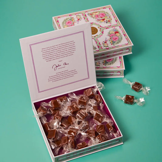 le bon garcon / caramels gift box - strawberry sakura
