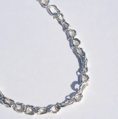 deo necklace