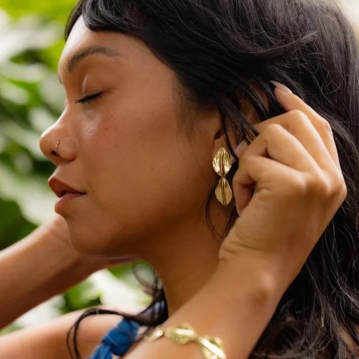 ridge fan double drop post earrings