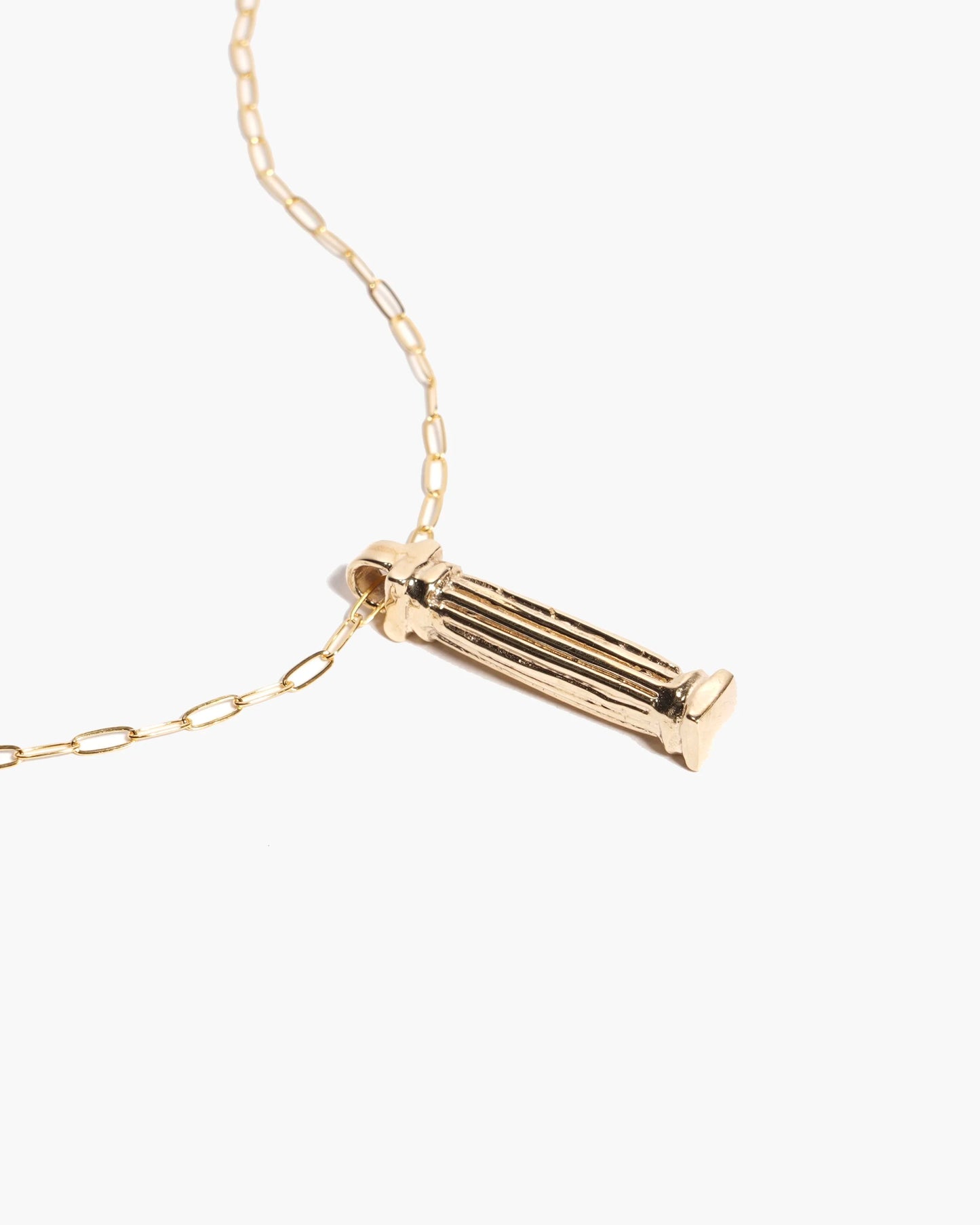 column necklace