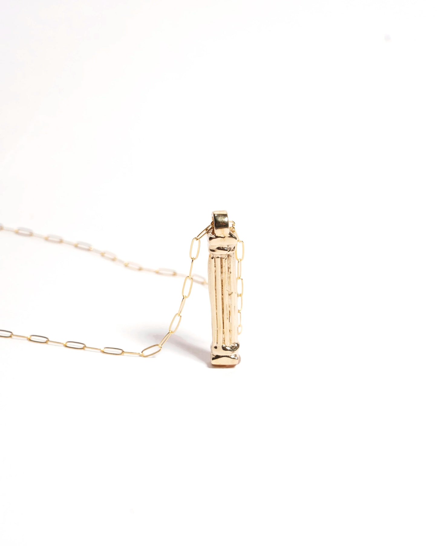 column necklace