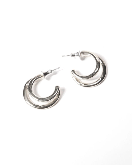 deux hoop earrings