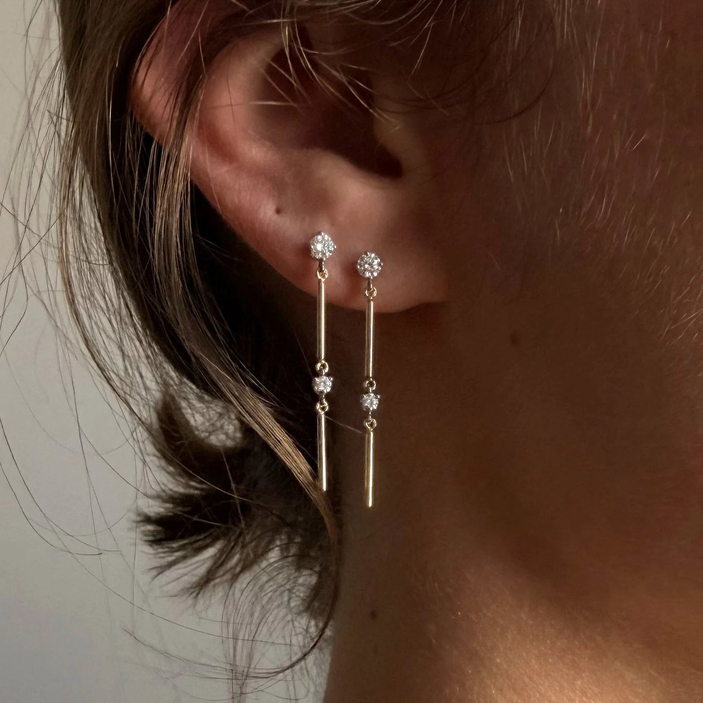 jack + g / double wisp stud earring - single