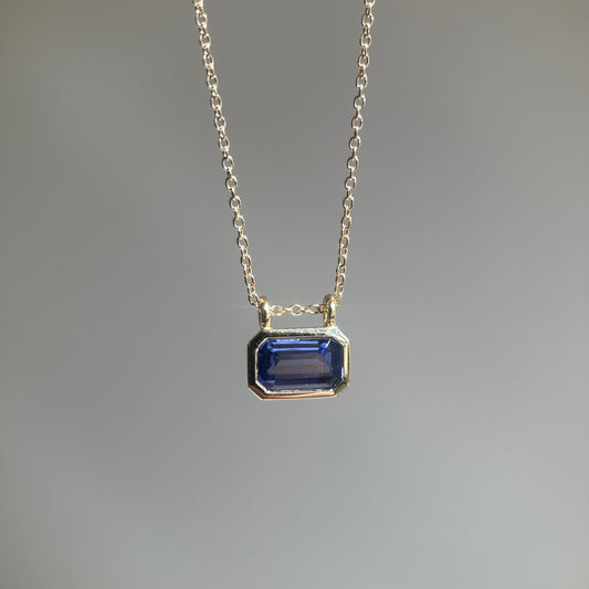 tanzanite pendant necklace