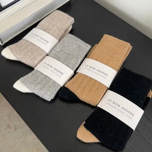 le bon shoppe / classic cashmere socks