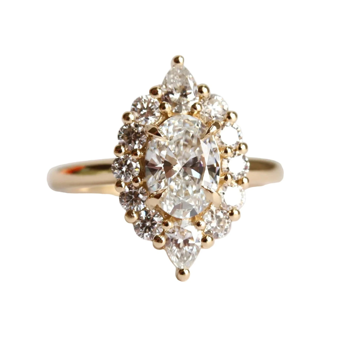 jazlyn oval ring - grown diamond