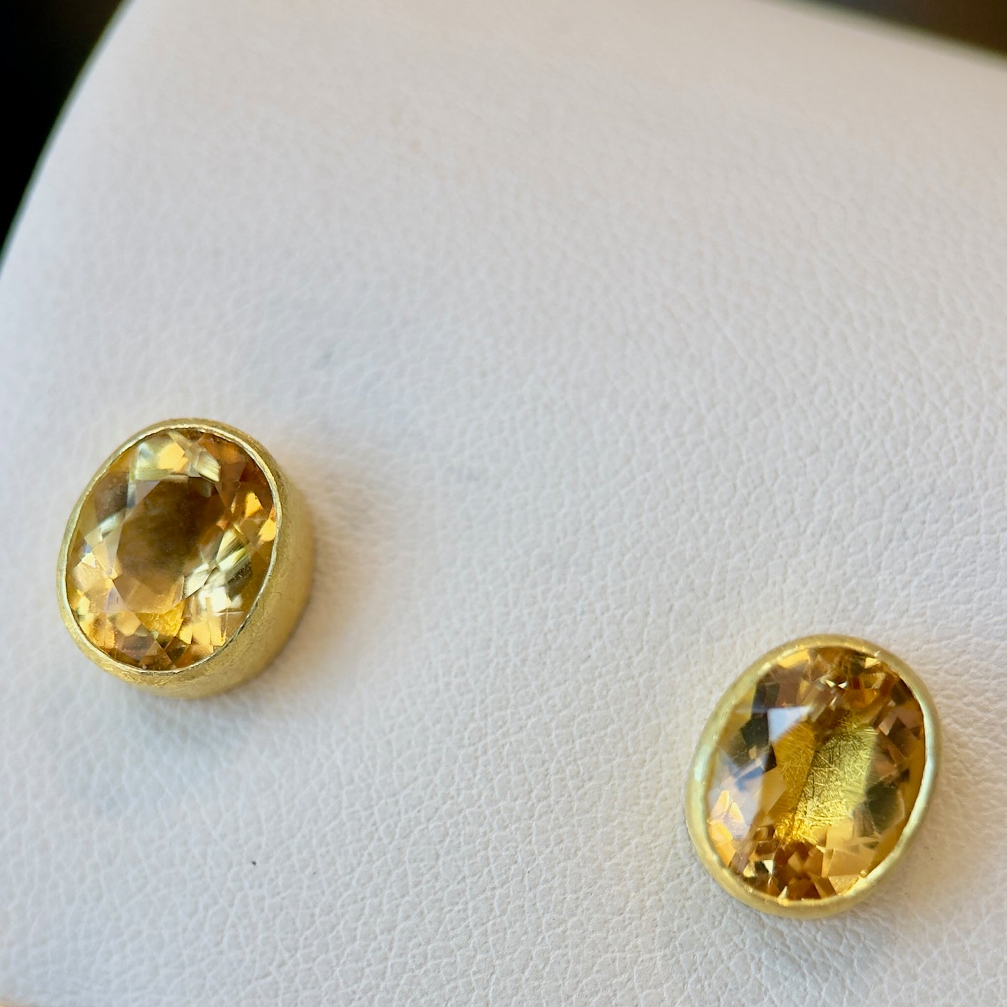 faceted citrine oval stud earrings