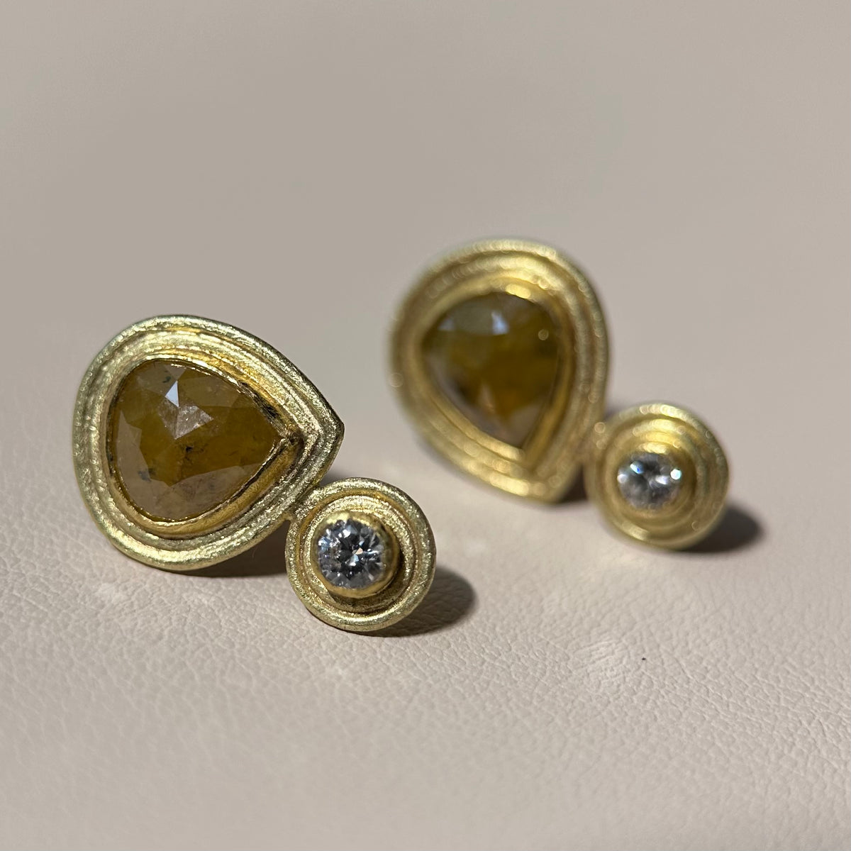 rose-cut multi-diamond stud earrings