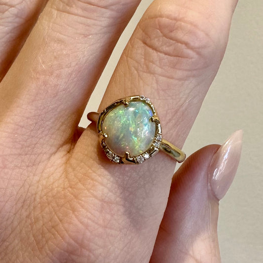 aphenos ring - australian opal