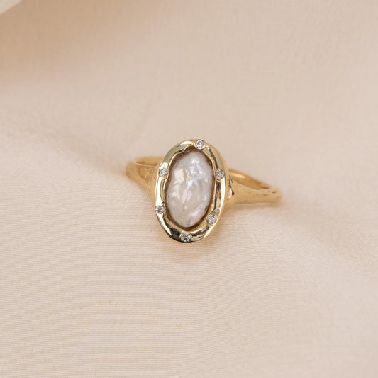 mother pearl diamond ring