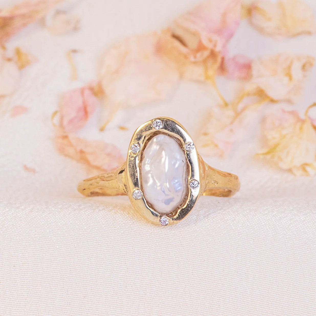 mother pearl diamond ring