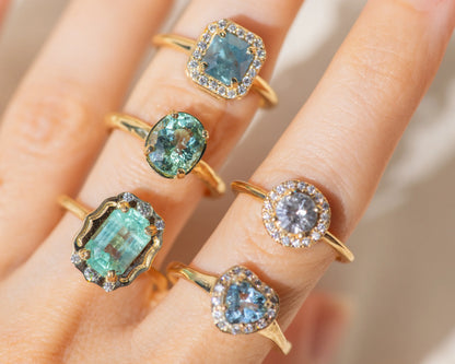 emerald de la dauphine ring
