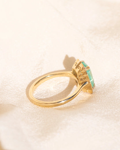 emerald de la dauphine ring