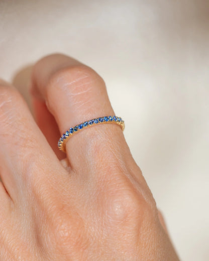 halo de lumière ring band - sapphire