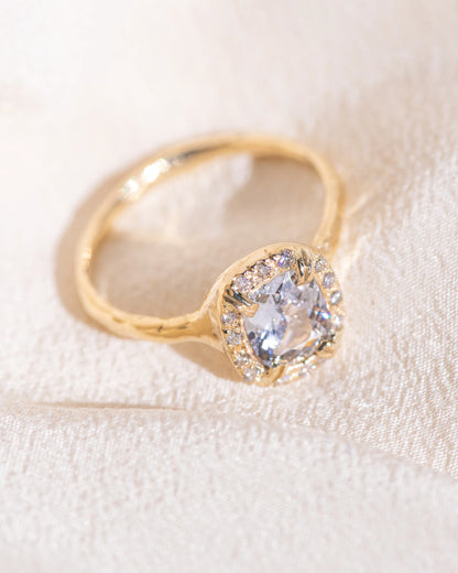 galerie des glaces sapphire ring
