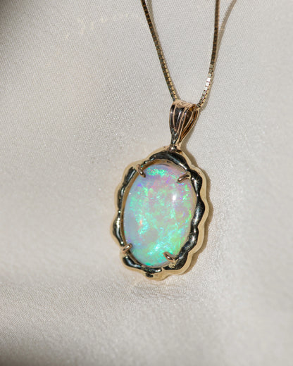 rêve d'opal pendant necklace