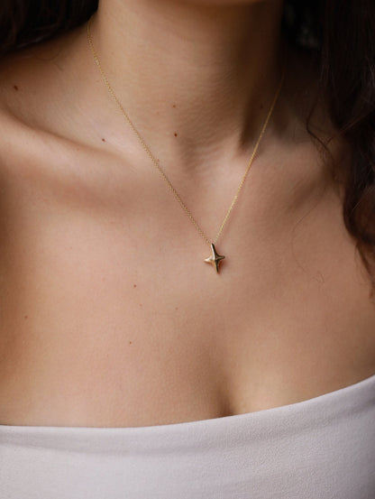 spina necklace